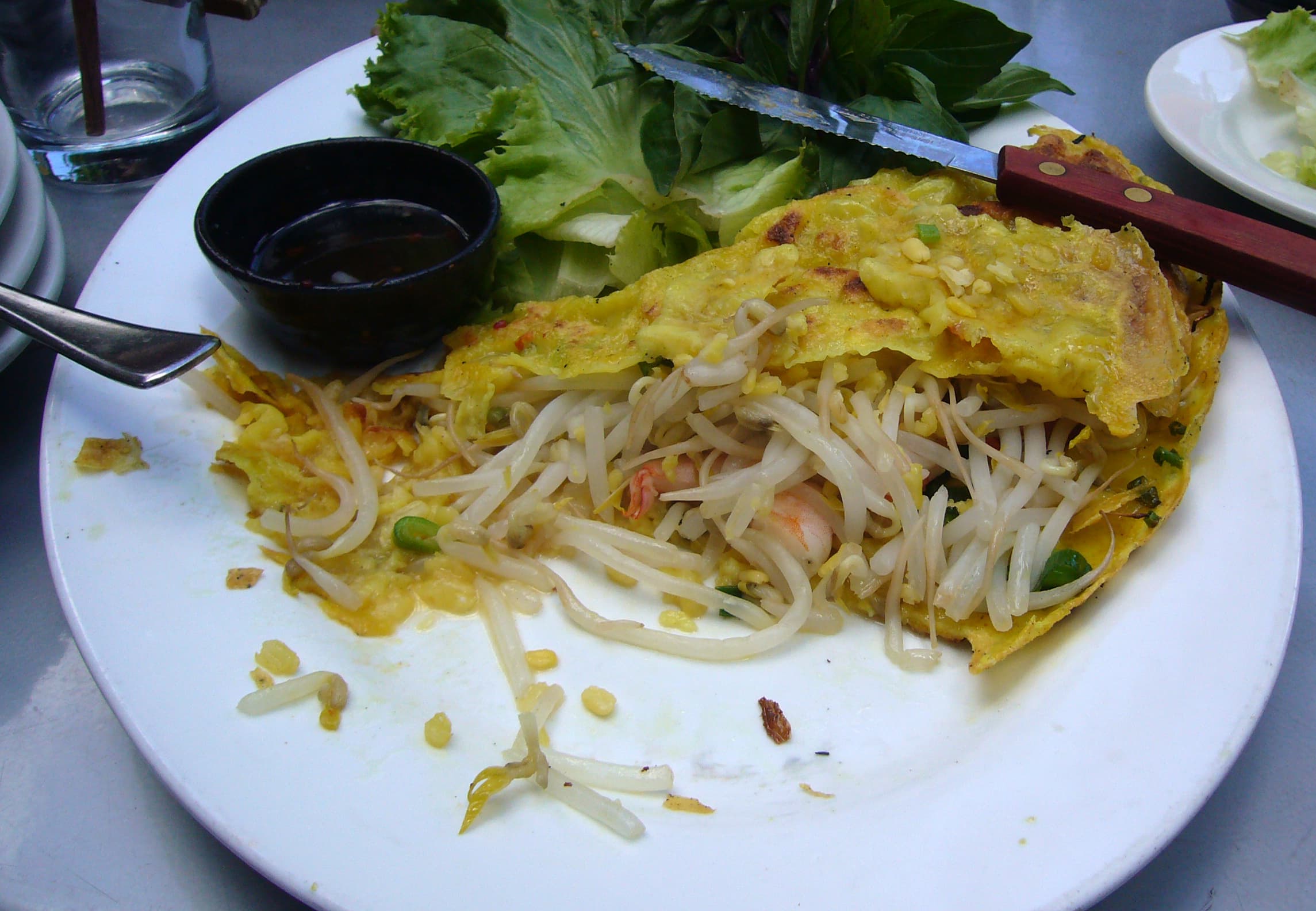 Bánh xèo tôm nhảy Bình Định